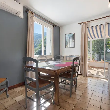 Maison 6 Personnes Chez Négus Сasa de vacaciones Laruns